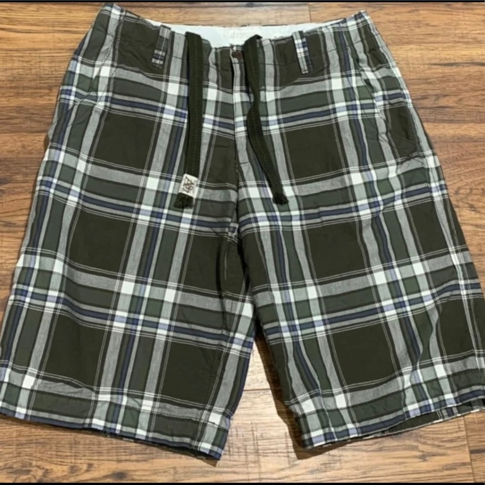 Aeropstale Plaid Cargo Shorts Size 30